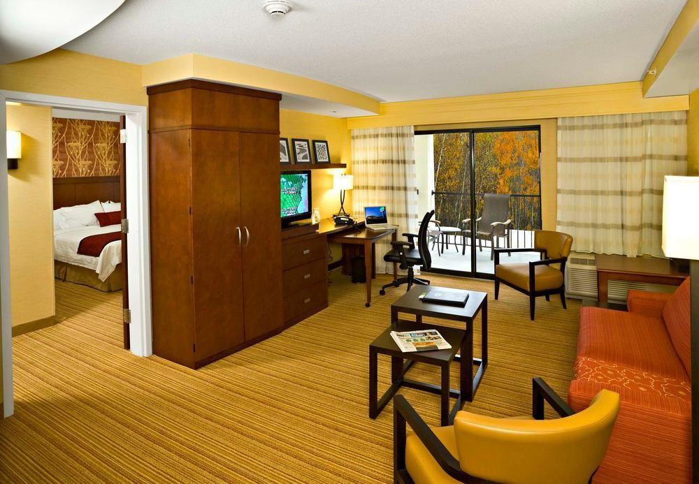 Courtyard 3* Bangor