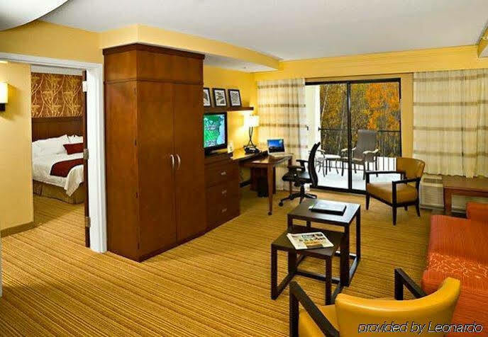 Courtyard Hotel